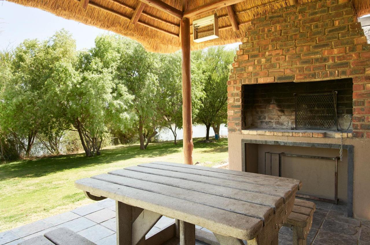 Oranjerus Resort Kanoneiland Ngoại thất bức ảnh