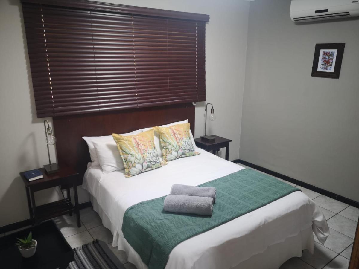 Oranjerus Resort Kanoneiland Ngoại thất bức ảnh