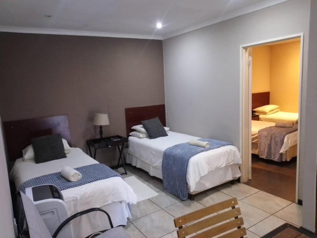 Oranjerus Resort Kanoneiland Ngoại thất bức ảnh